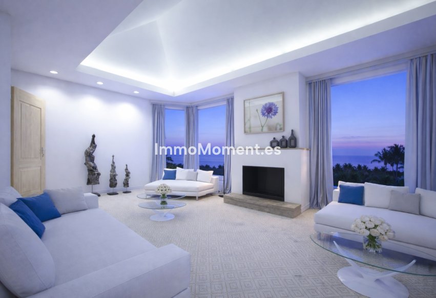 Neubau - Freistehende Villa - Estepona  - Estepona