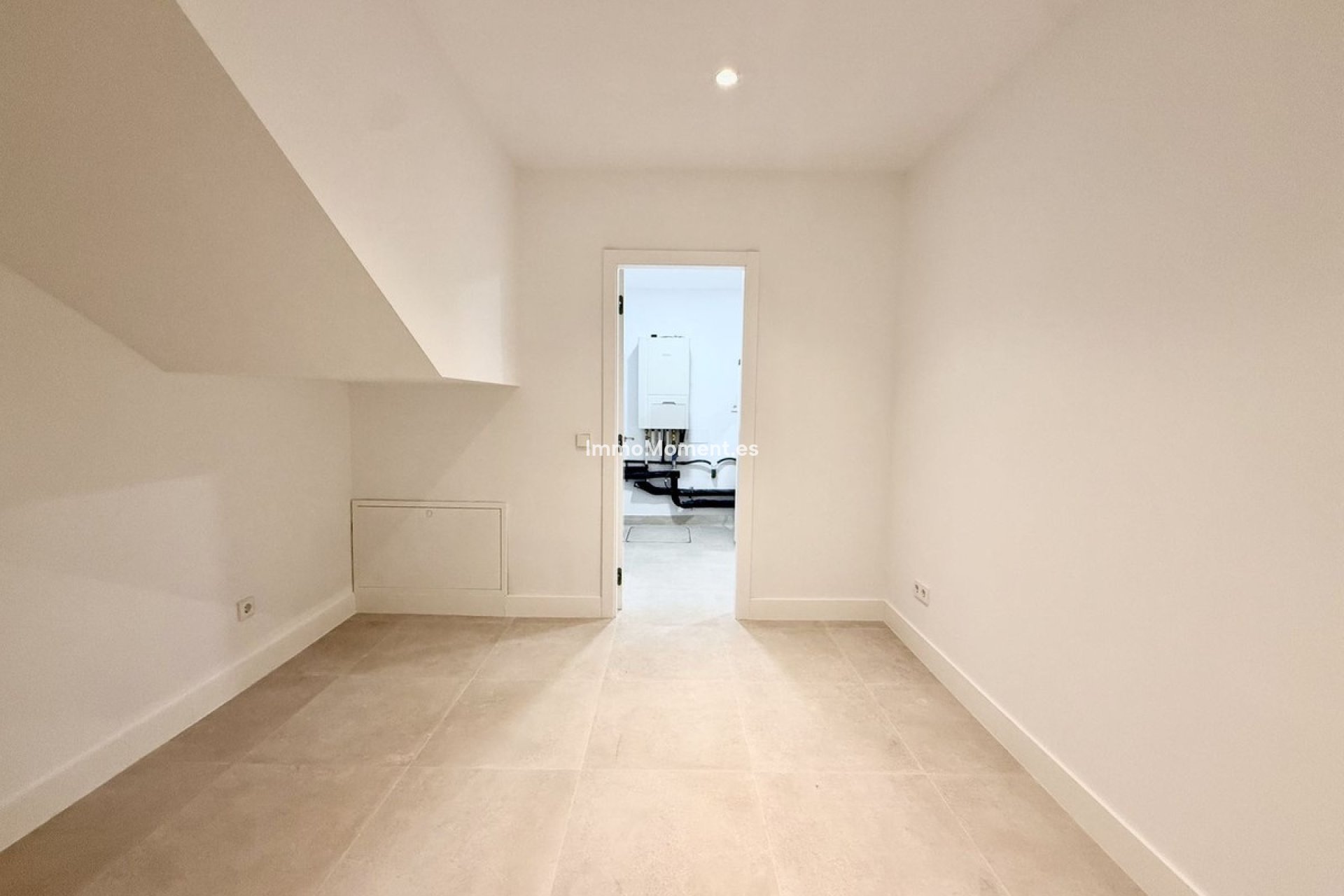 Neubau - Freistehende Villa - Estepona  - New Golden Mile