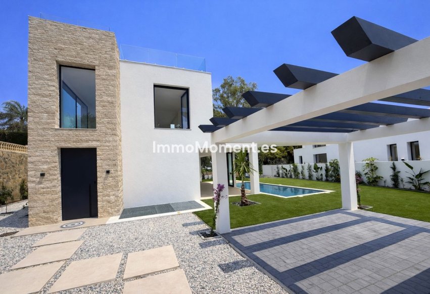 Neubau - Freistehende Villa - Estepona  - New Golden Mile
