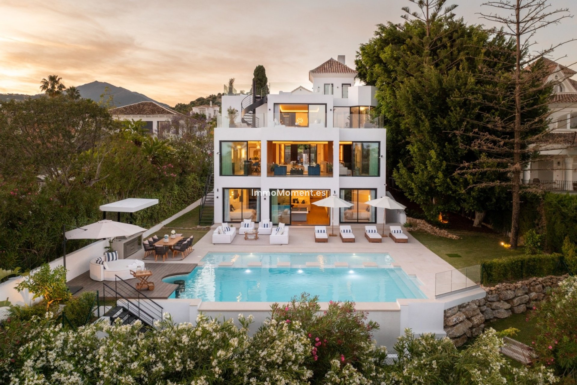Neubau - Freistehende Villa - Marbella