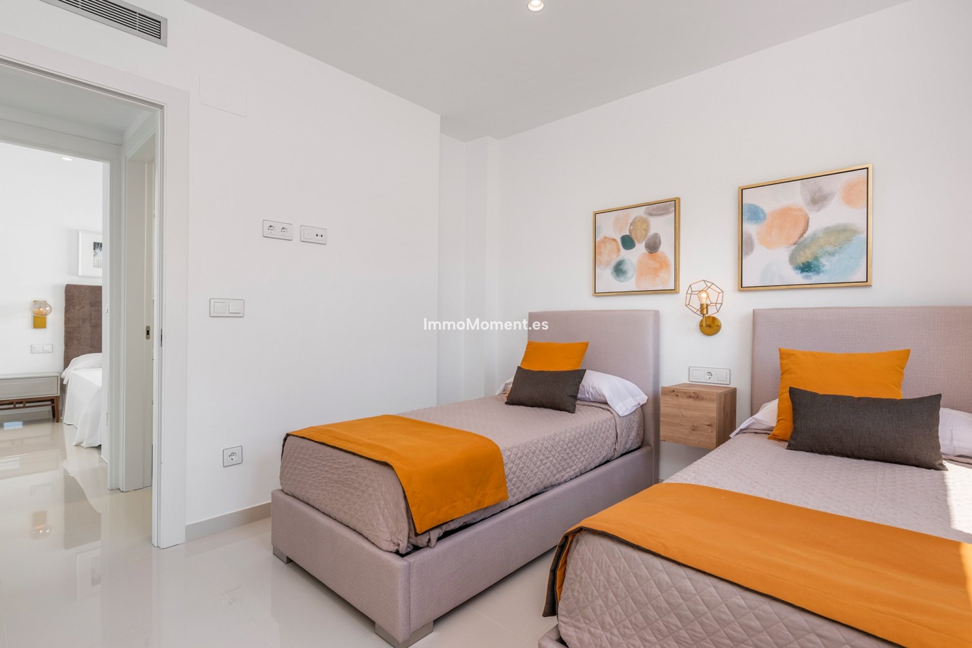 Neubau - Freistehende Villa - Playa Paraiso