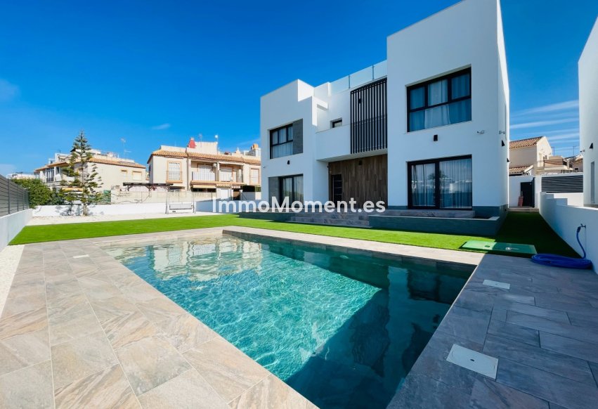 Neubau - Freistehende Villa - Torrevieja