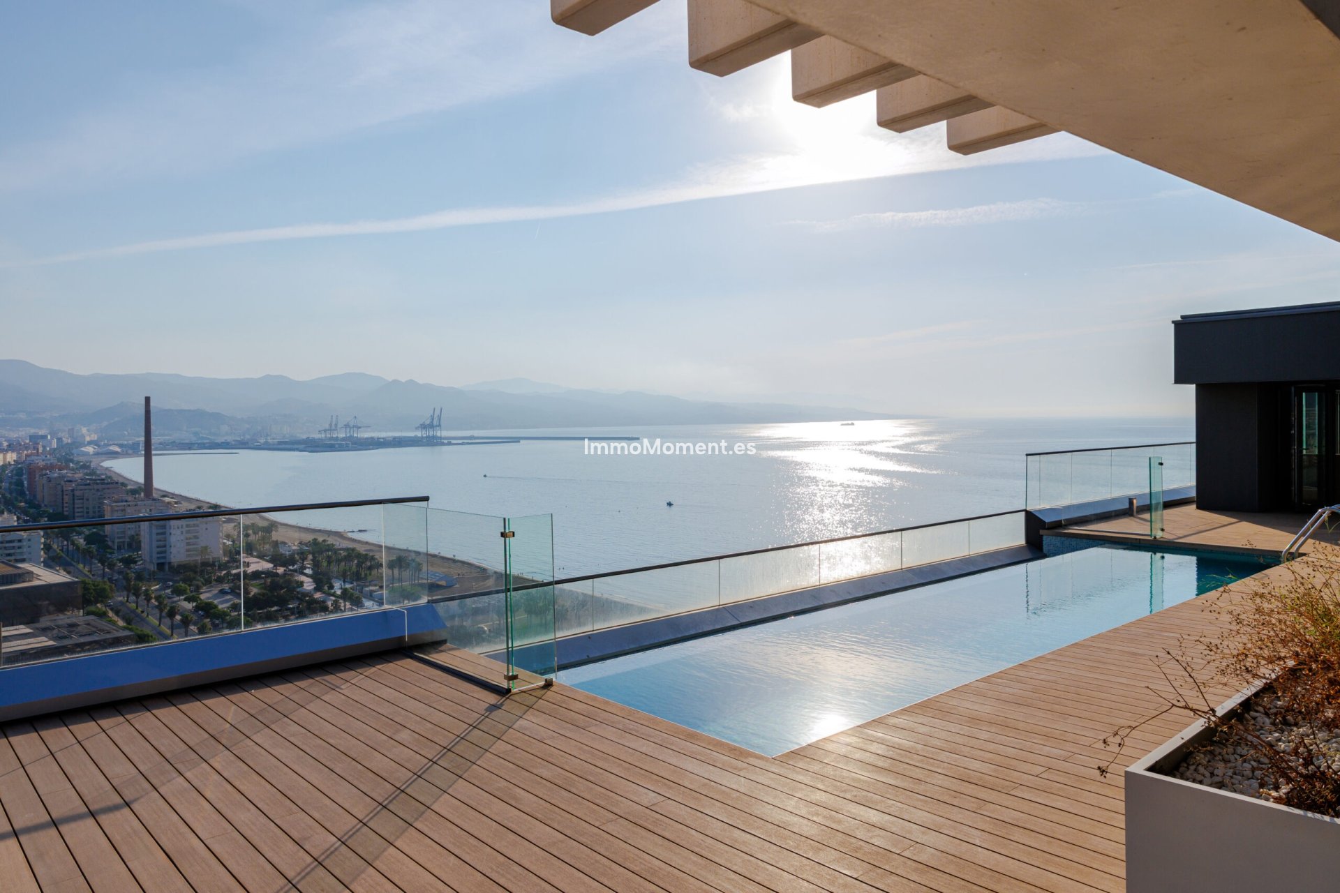 Neubau - Wohnung - Málaga