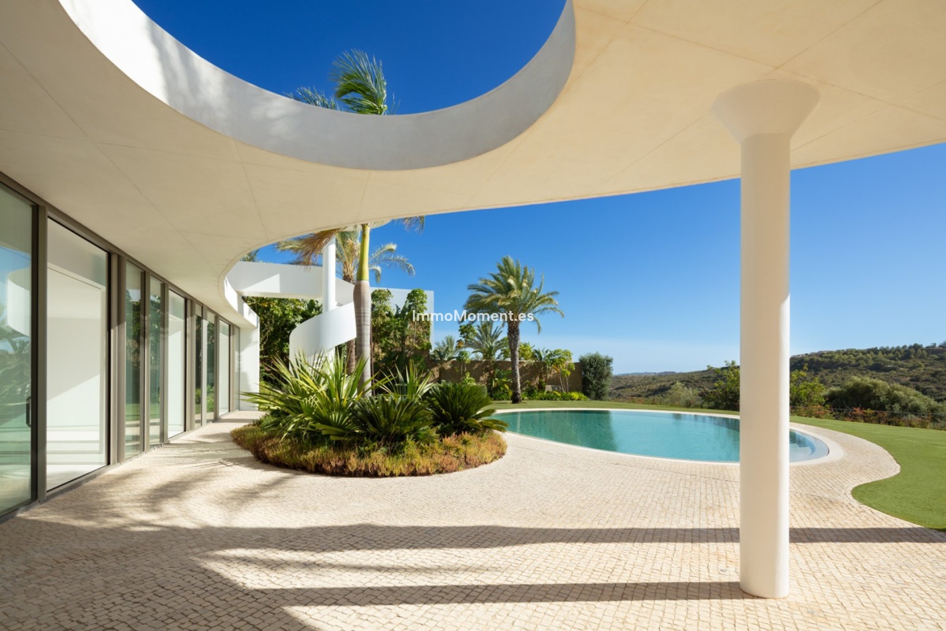 New Build - Detached villa - Casares