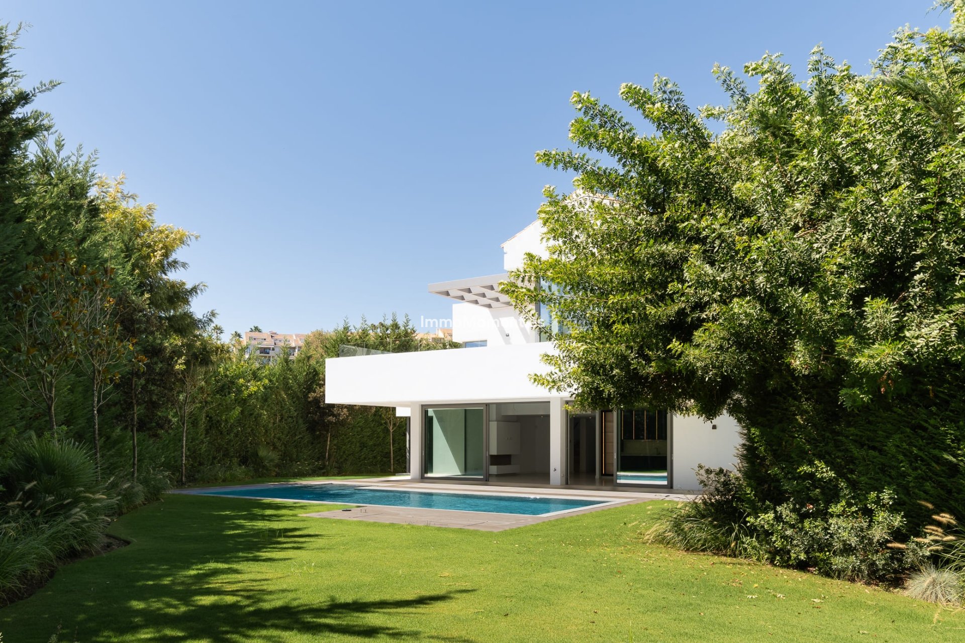 New Build - Detached villa - Estepona