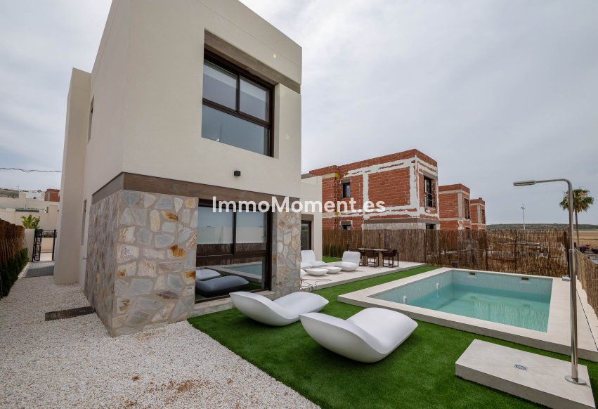 New Build - Detached villa - La Finca Golf