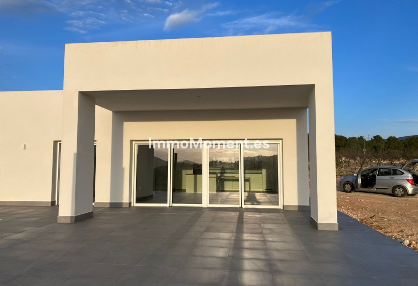 New Build - Detached villa - Pinoso