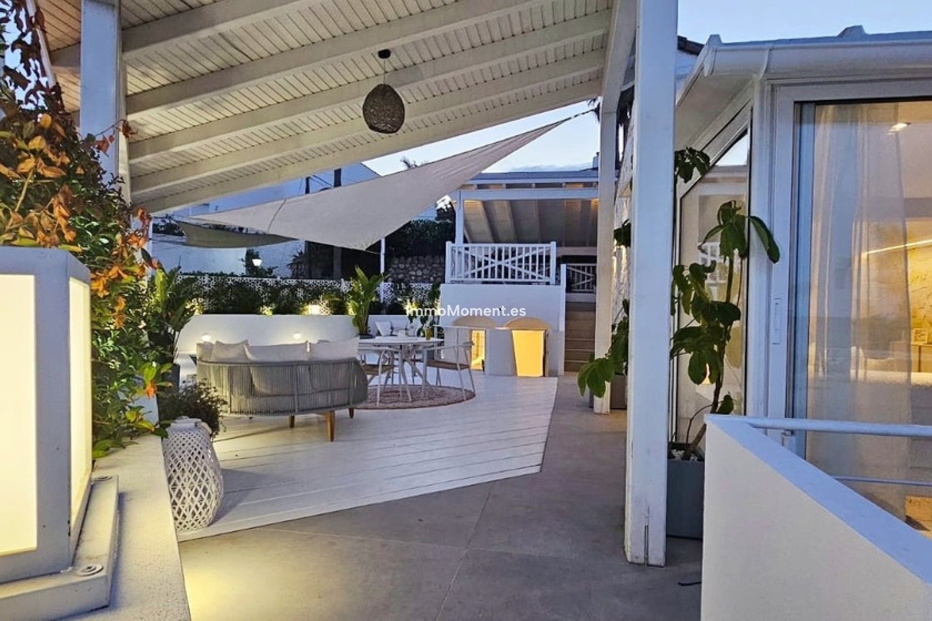 Nieuwbouw - Vrijstaande villa - Estepona  - Estepona Centro
