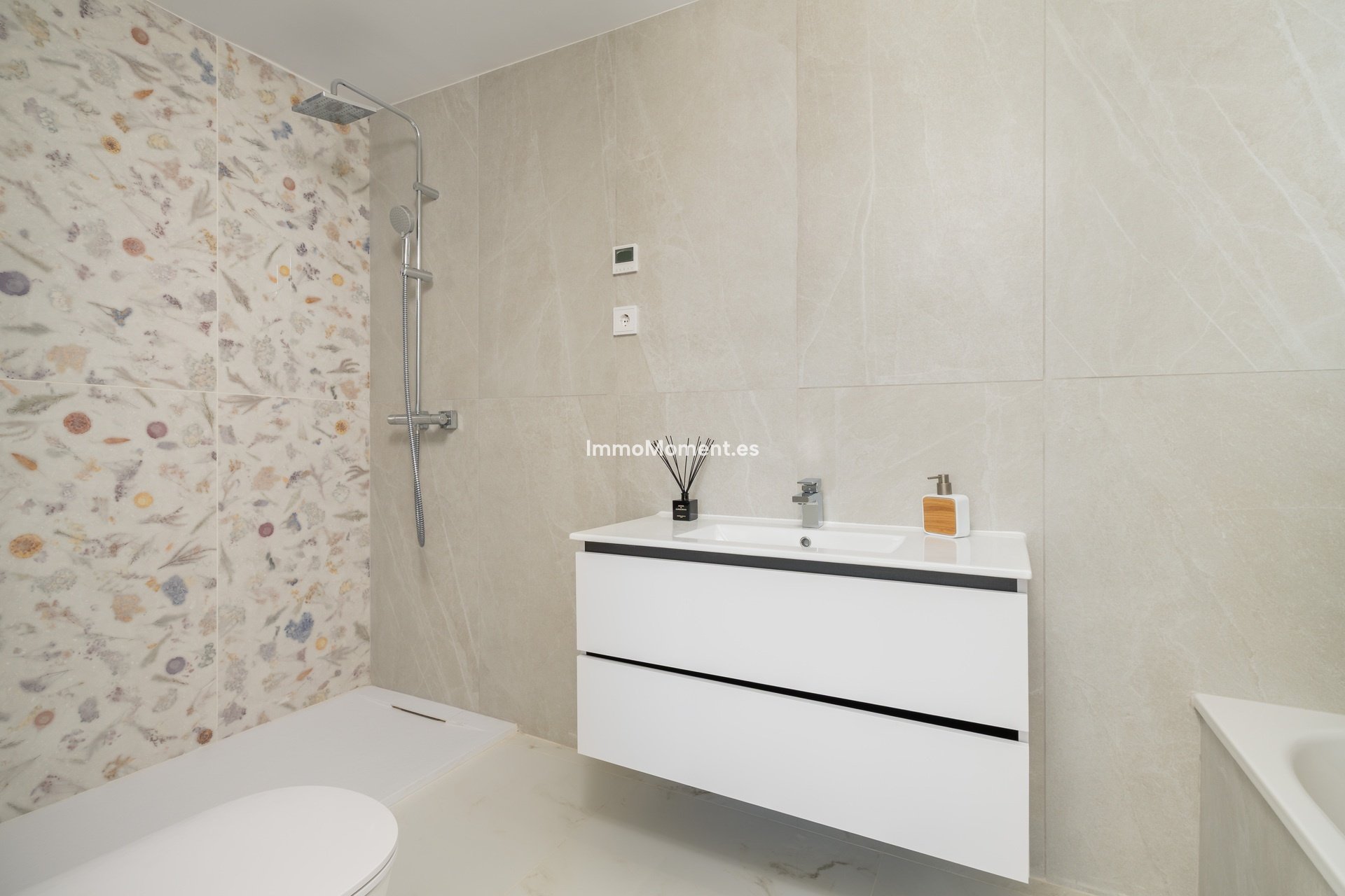 Obra nueva - Apartamento - Estepona  - Estepona