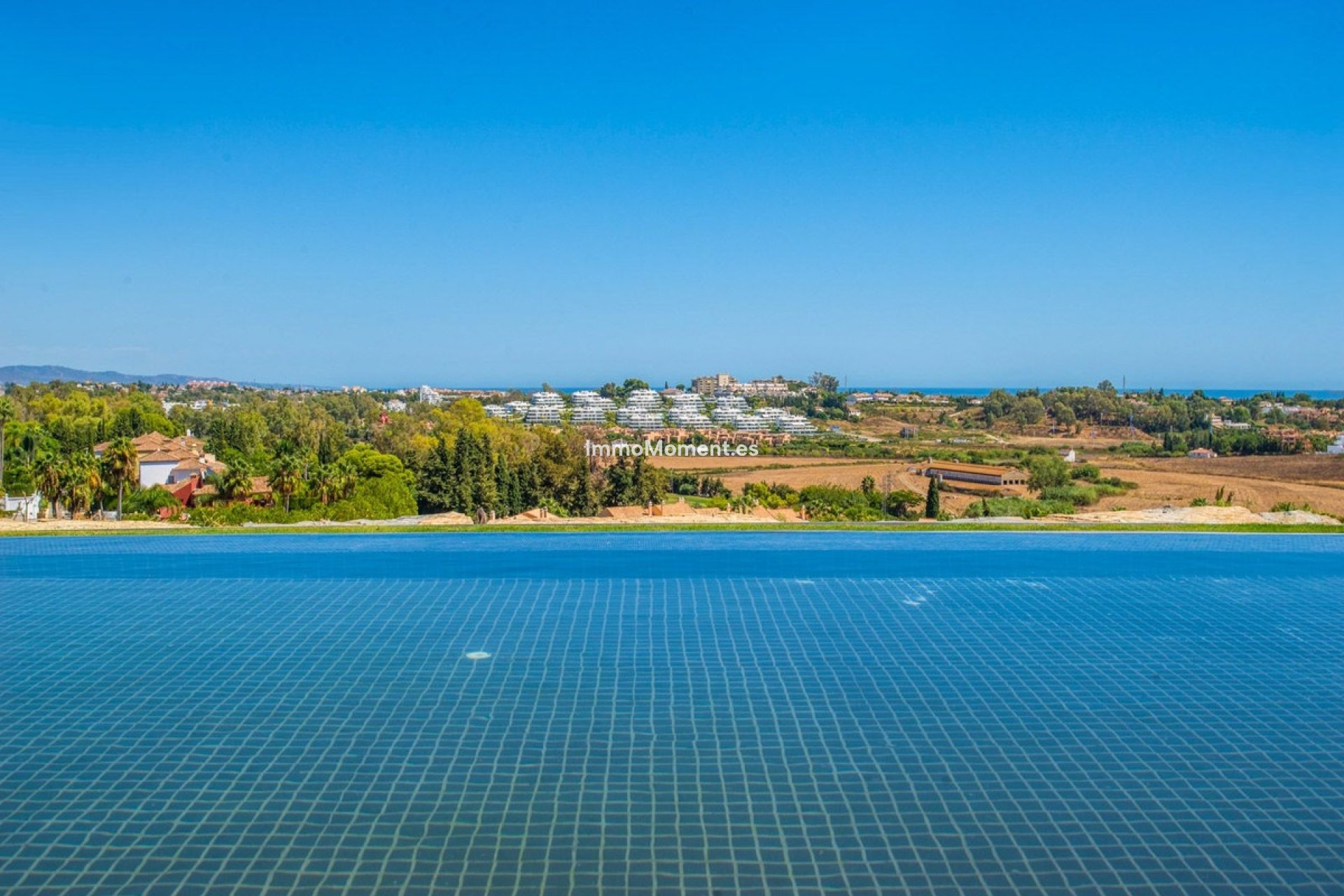 Obra nueva - Apartamento - Estepona  - New Golden Mile