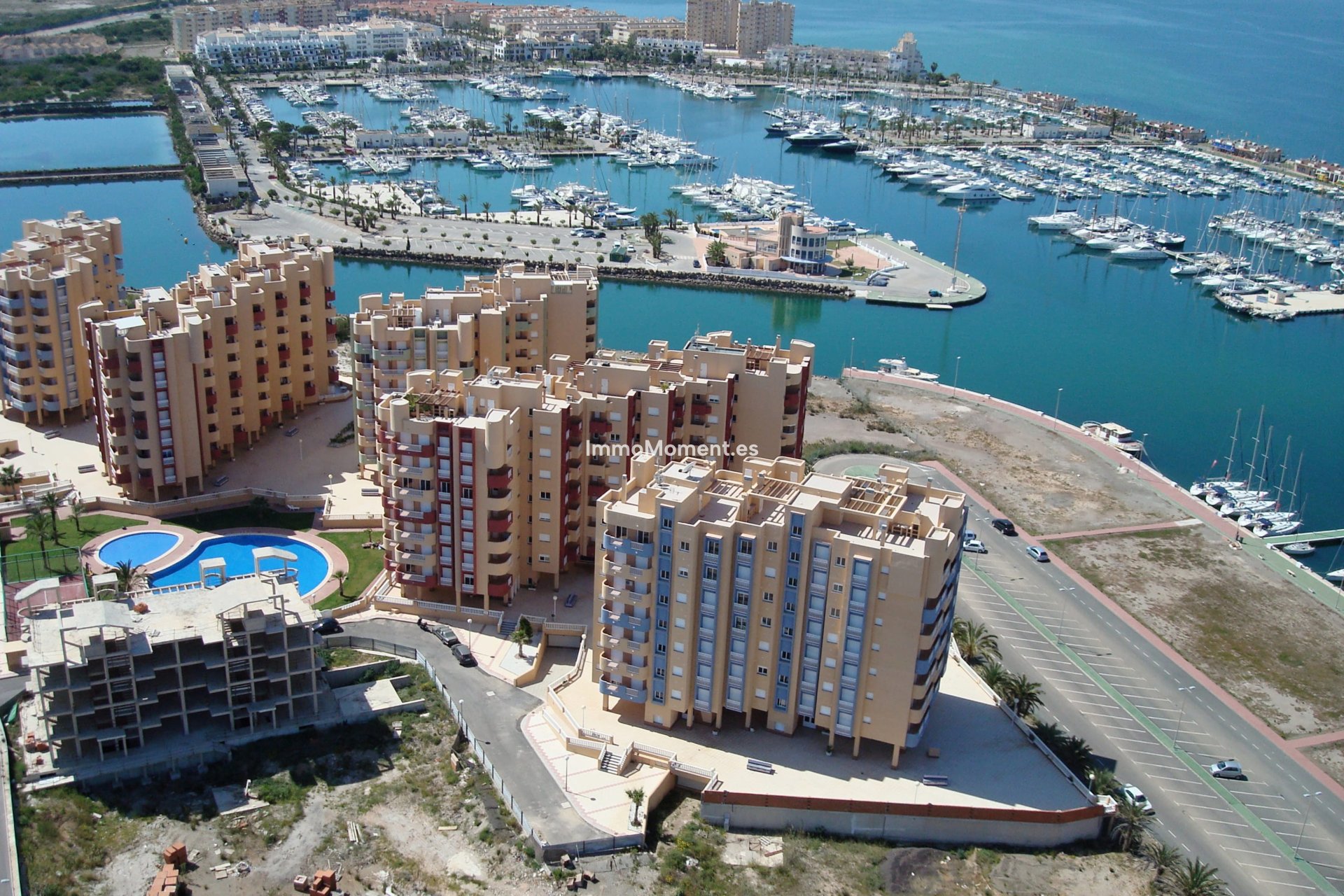 Obra nueva - Apartamento - La Manga del Mar Menor