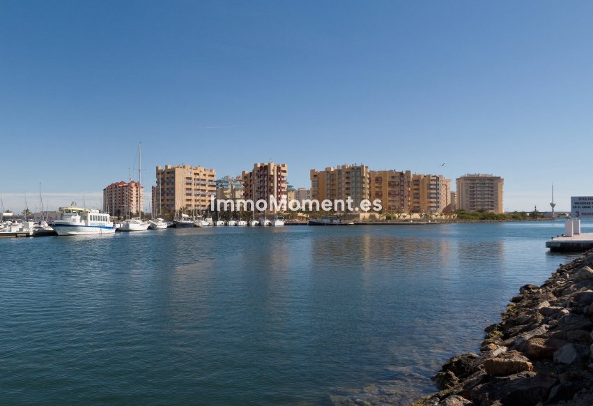 Obra nueva - Apartamento - La Manga del Mar Menor