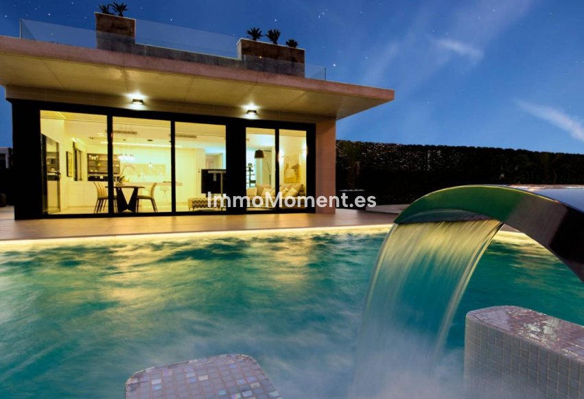 Obra nueva - Villa - Dehesa de Campoamor