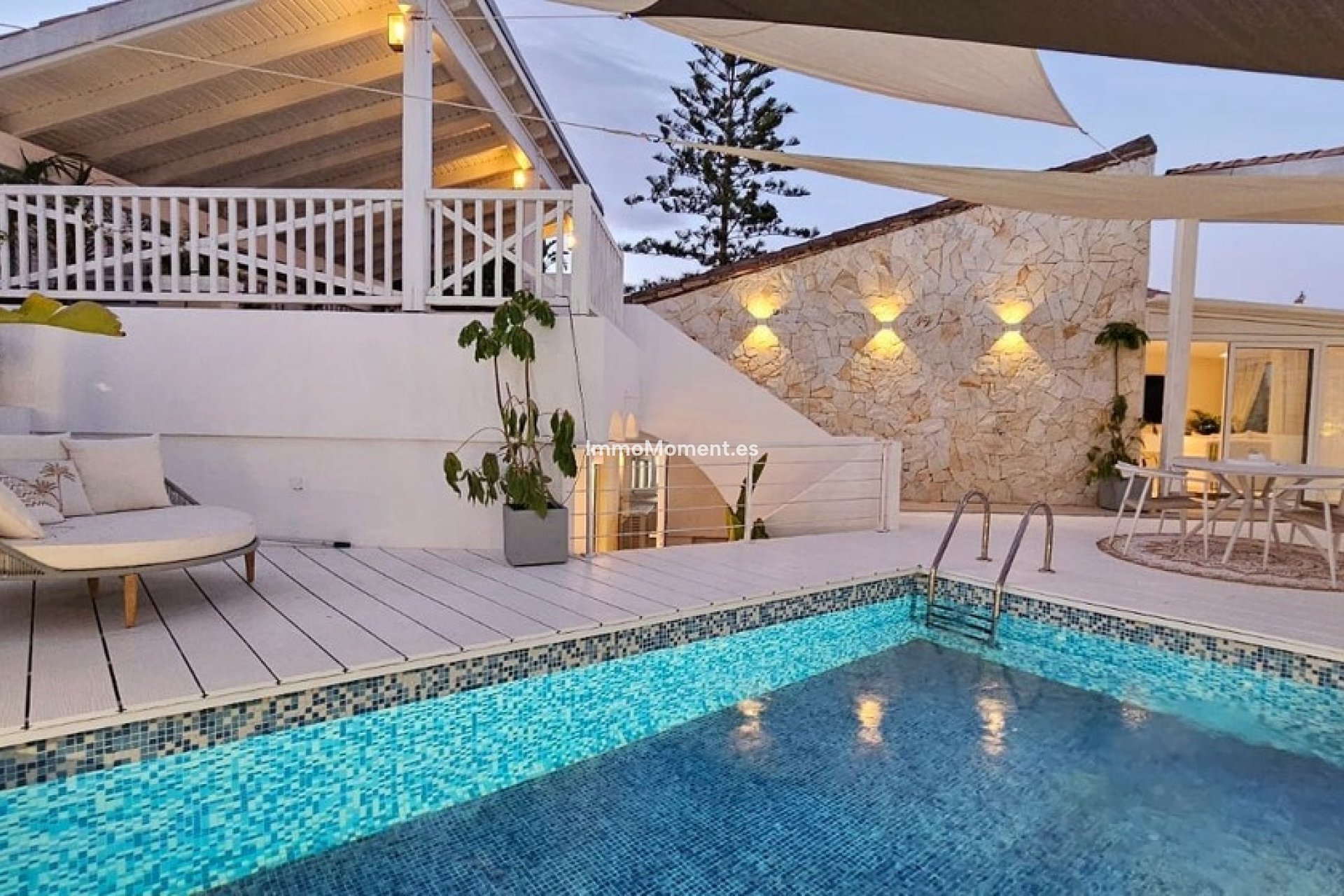 Obra nueva - Villa - Estepona  - Estepona Centro