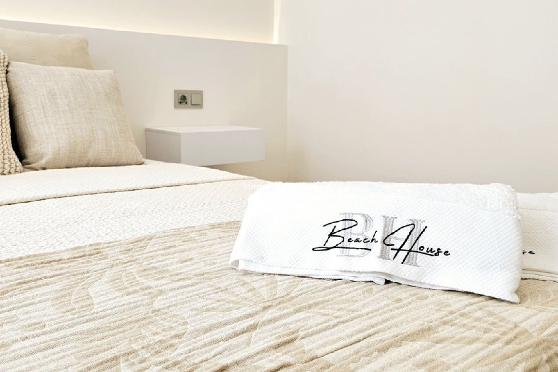 Obra nueva - Villa - Estepona  - Estepona Centro