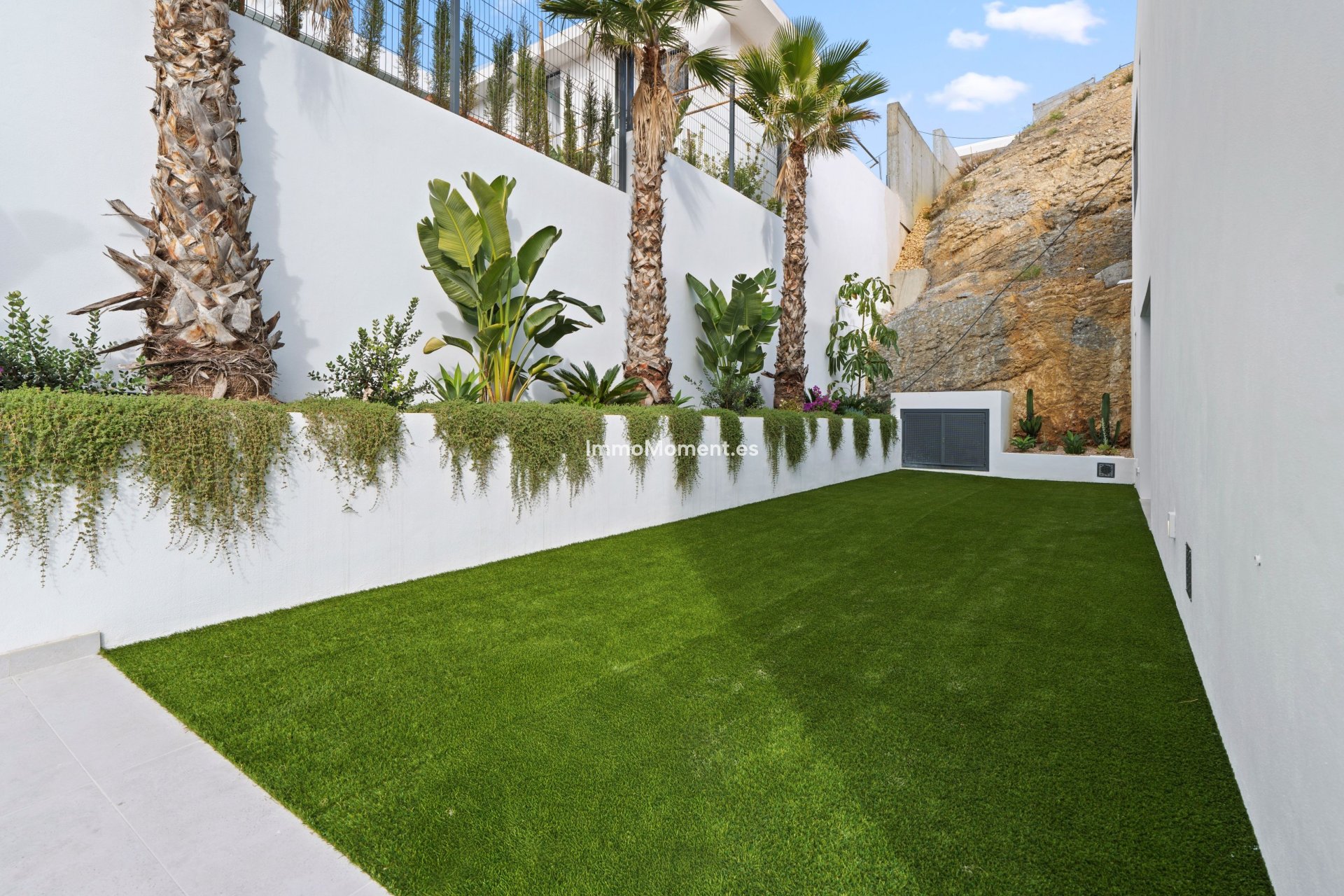 Obra nueva - Villa independiente - Benidorm