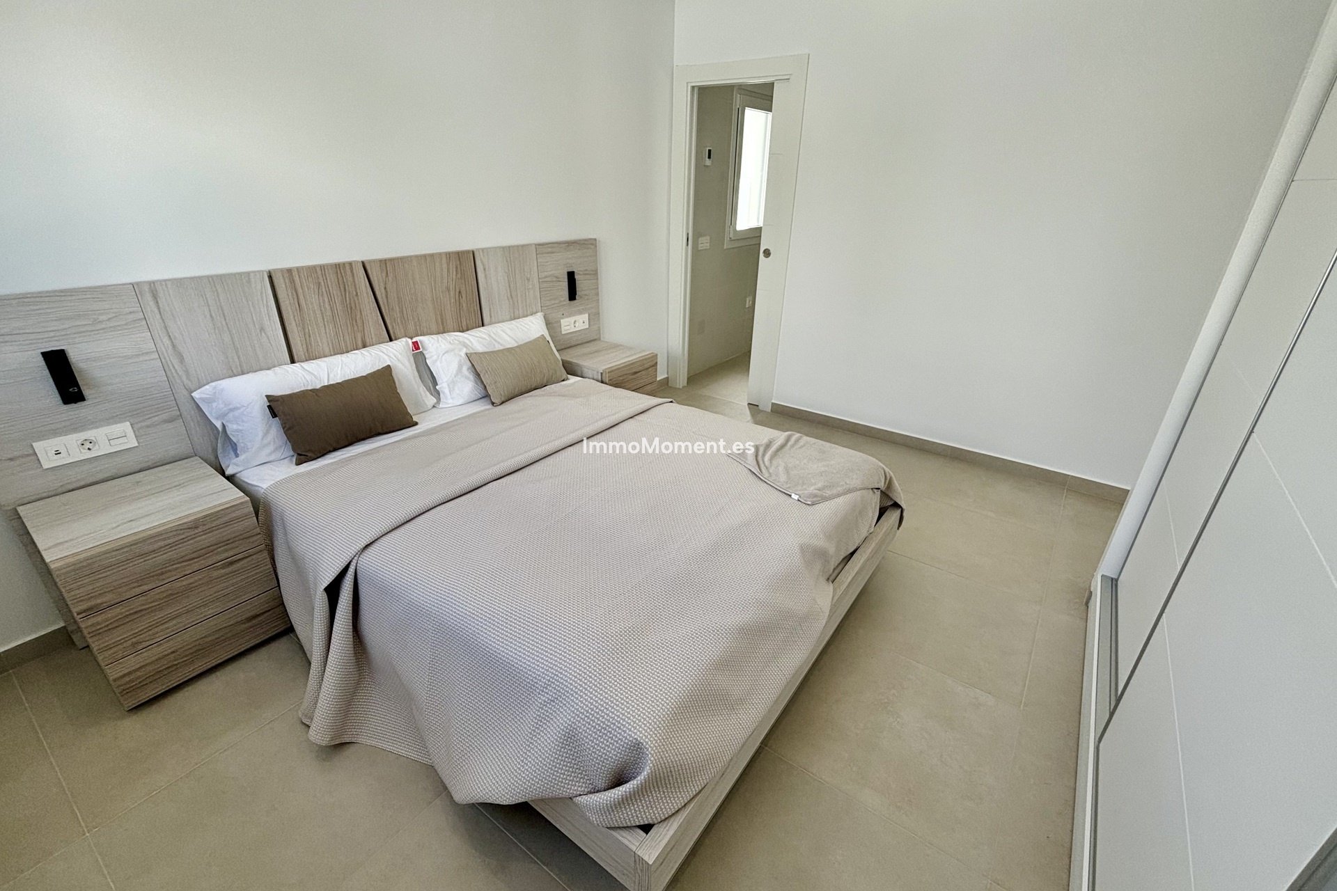 Obra nueva - Villa independiente - Benijofar