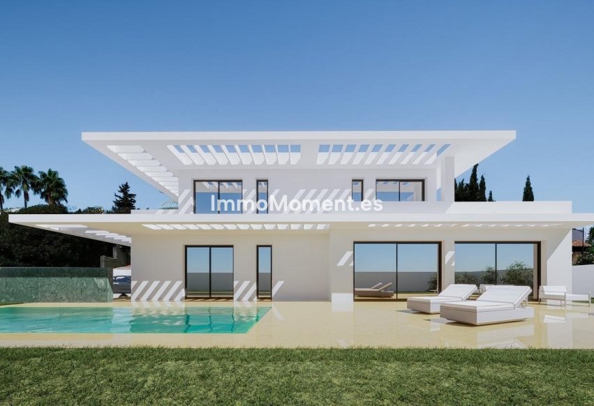 Obra nueva - Villa independiente - Buenas Noches - Estepona