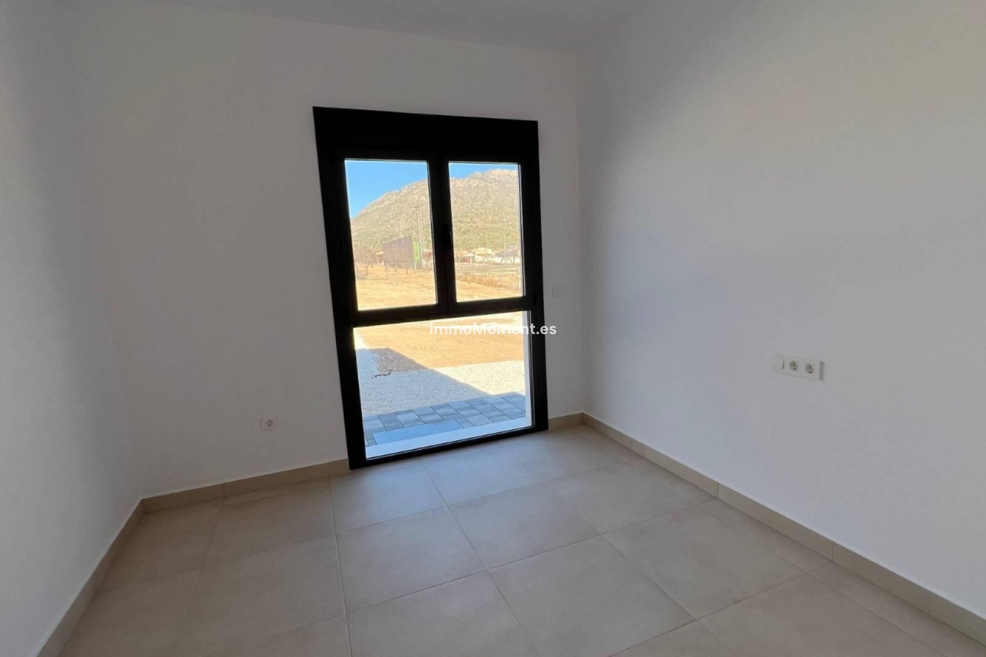 Obra nueva - Villa independiente - Cañada de la Leña