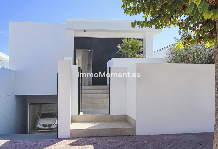 Obra nueva - Villa independiente - Ciudad Quesada