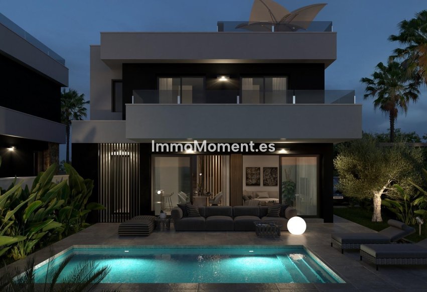 Obra nueva - Villa independiente - Ciudad Quesada