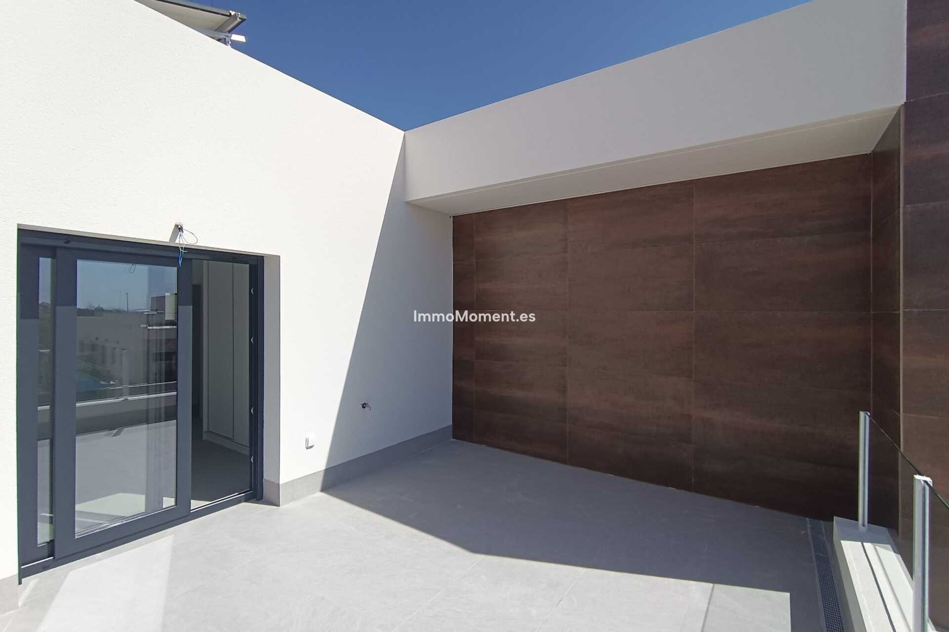 Obra nueva - Villa independiente - Daya Nueva