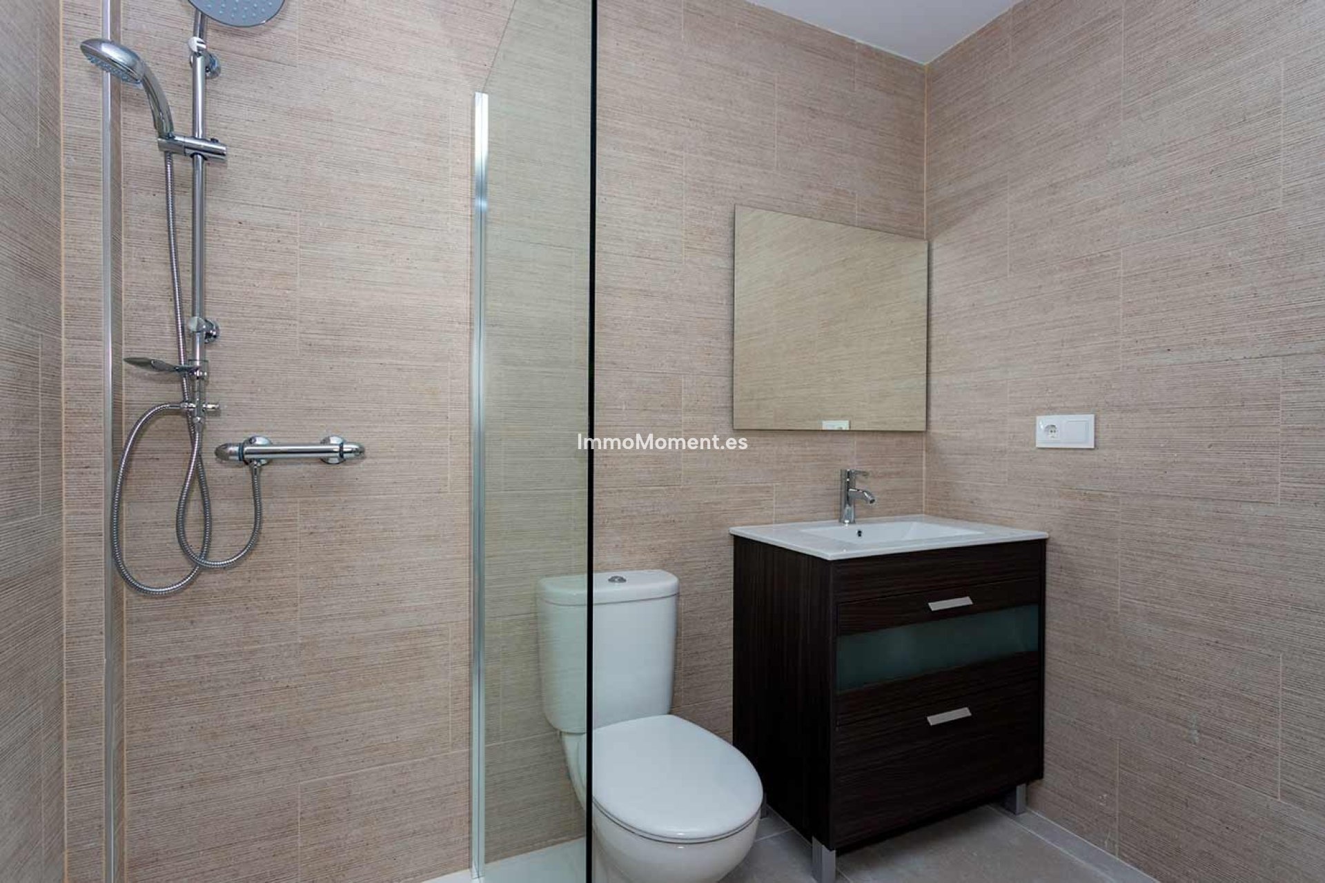 Obra nueva - Villa independiente - Daya Nueva