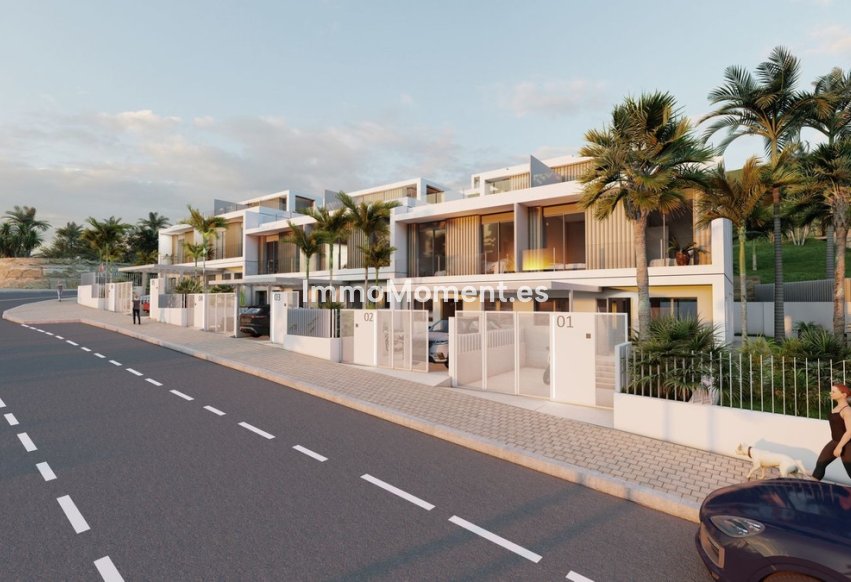 Obra nueva - Villa independiente - Estepona  - Estepona Centro