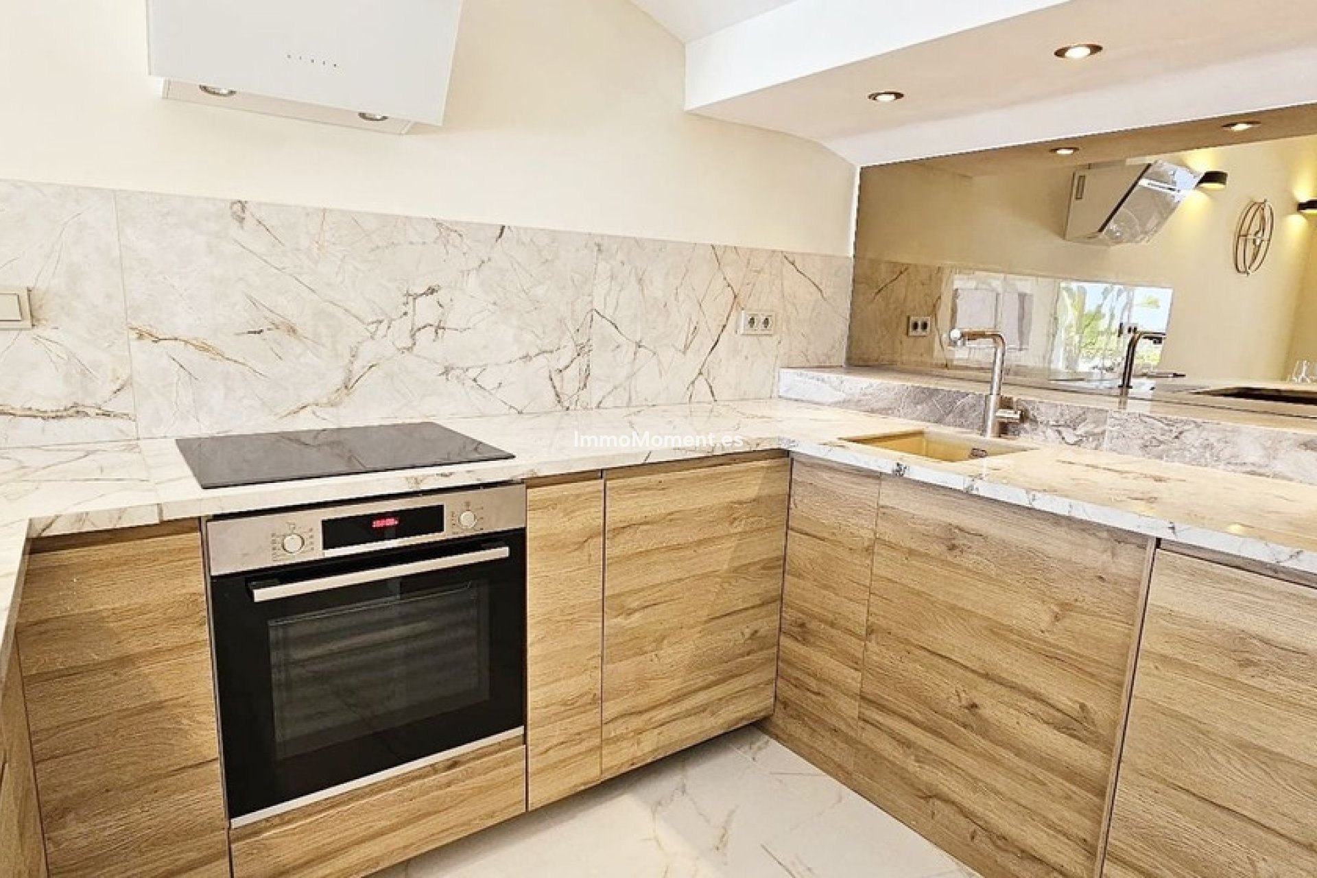 Obra nueva - Villa independiente - Estepona  - Estepona Centro
