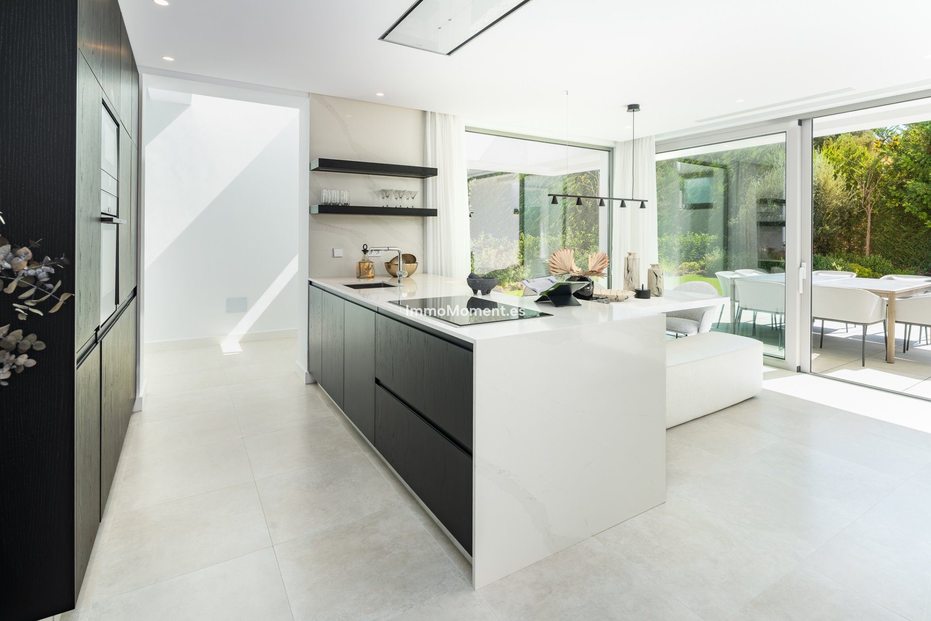 Obra nueva - Villa independiente - Estepona  - Estepona
