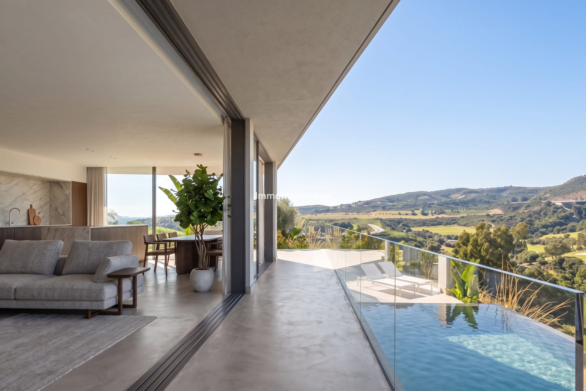 Obra nueva - Villa independiente - Estepona  - Estepona