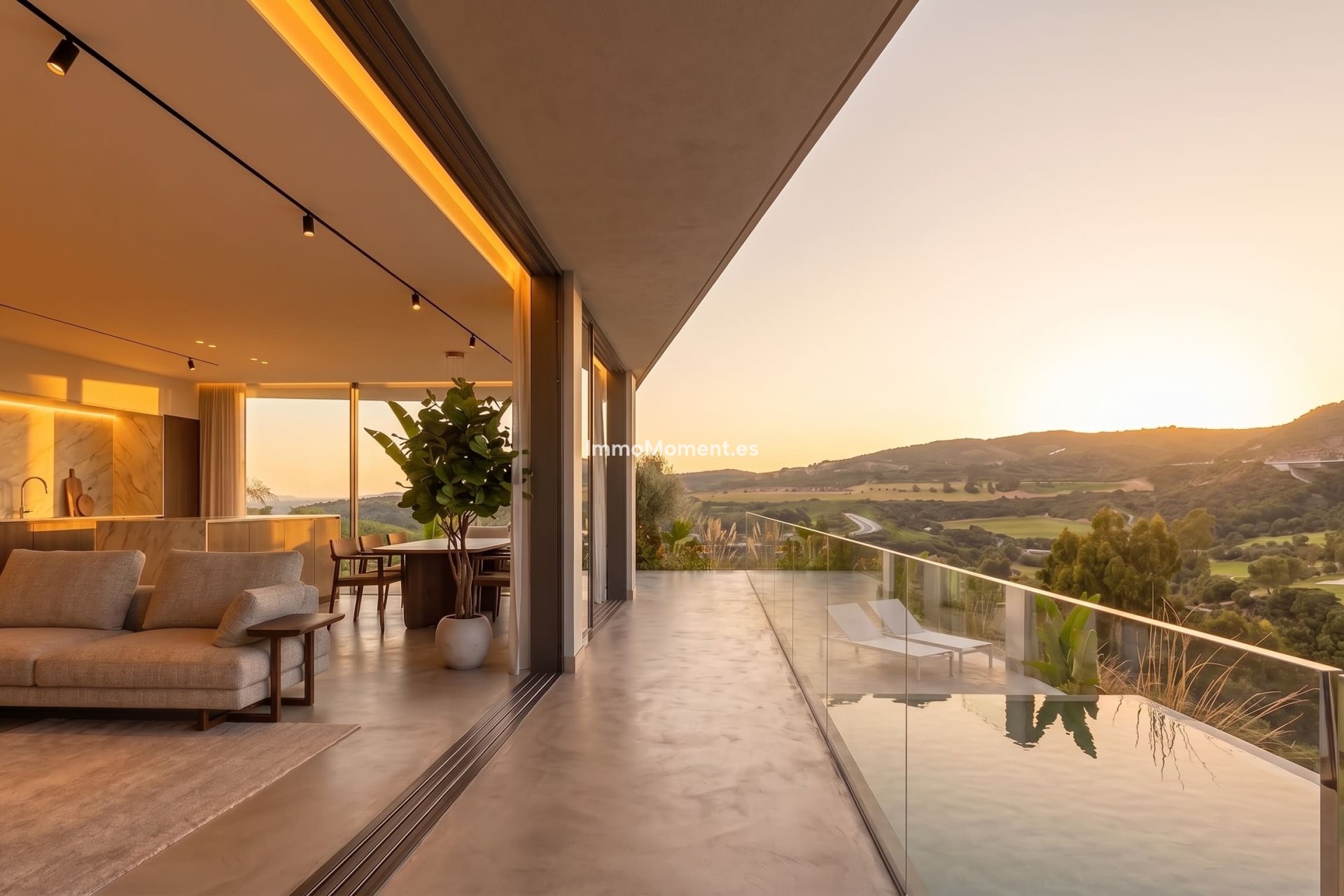 Obra nueva - Villa independiente - Estepona  - Estepona