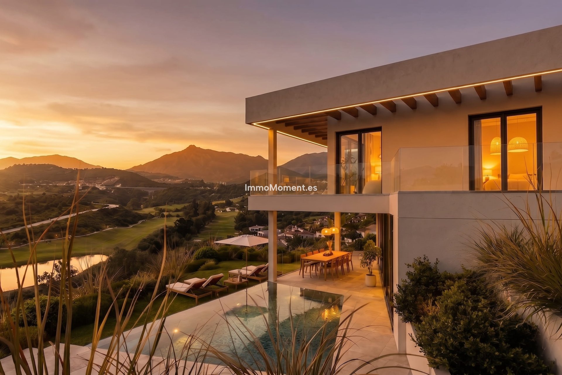 Obra nueva - Villa independiente - Estepona  - Estepona