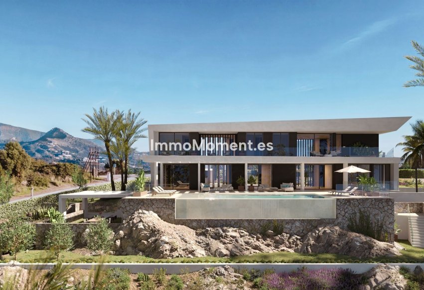 Obra nueva - Villa independiente - Estepona  - Estepona