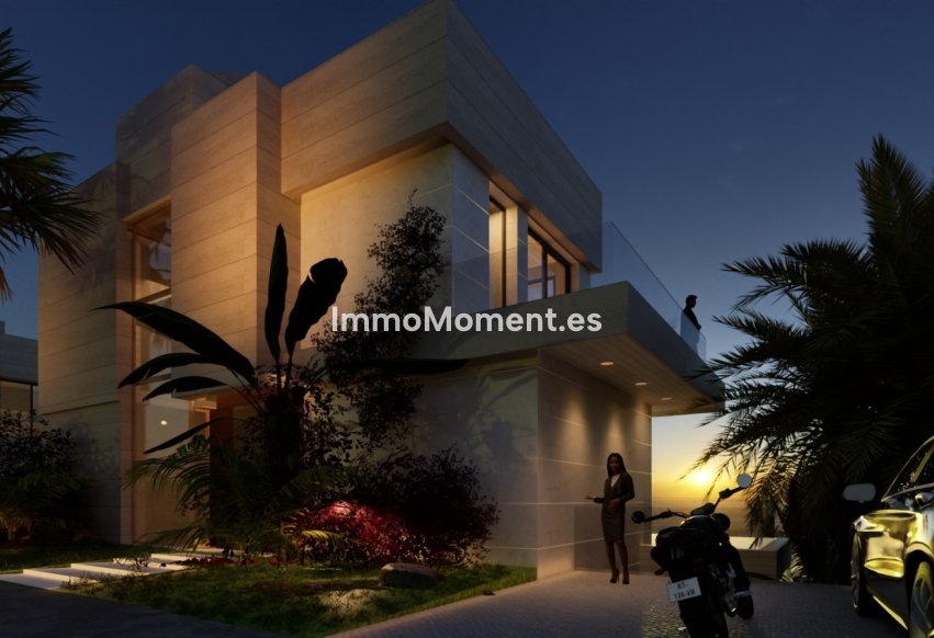 Obra nueva - Villa independiente - Estepona  - Estepona