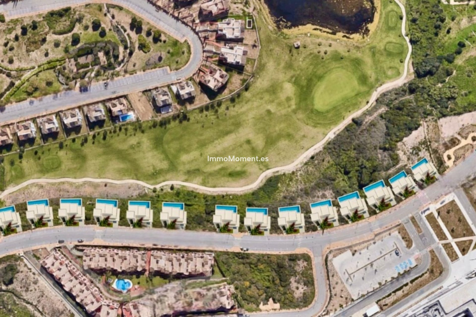 Obra nueva - Villa independiente - Estepona  - Estepona