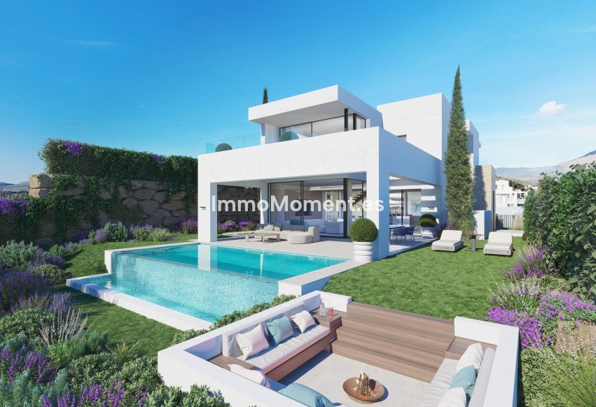 Obra nueva - Villa independiente - Estepona  - Estepona