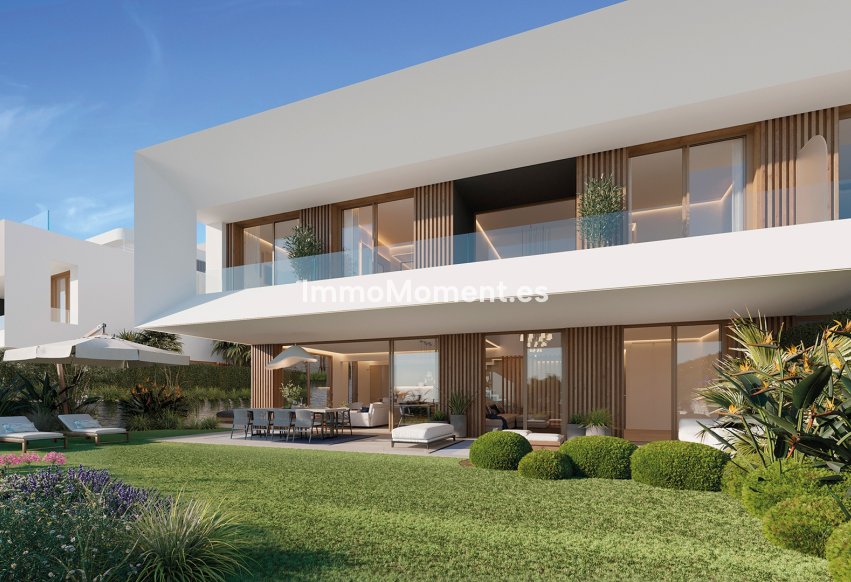 Obra nueva - Villa independiente - Estepona  - Estepona