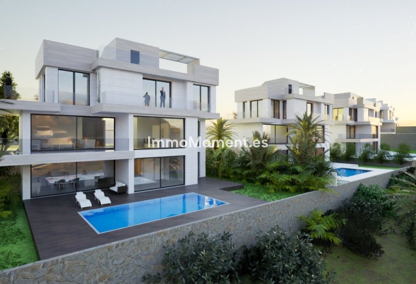 Obra nueva - Villa independiente - Estepona  - Estepona