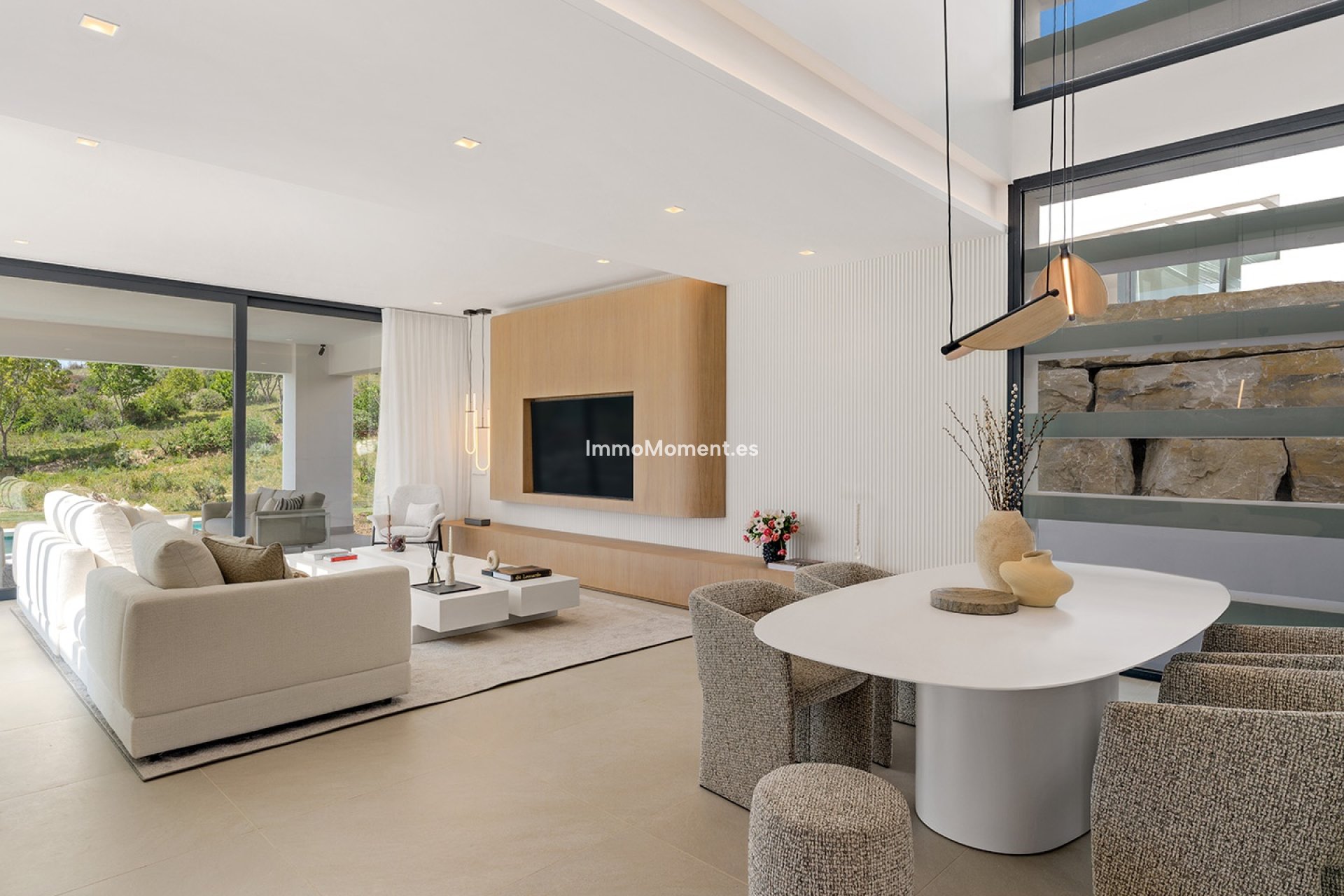 Obra nueva - Villa independiente - Estepona  - Estepona