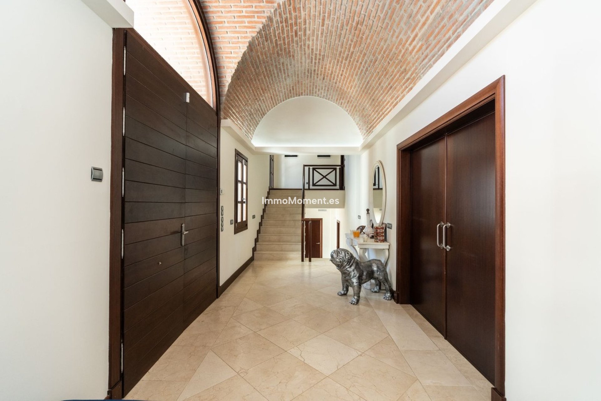 Obra nueva - Villa independiente - Estepona  - New Golden Mile