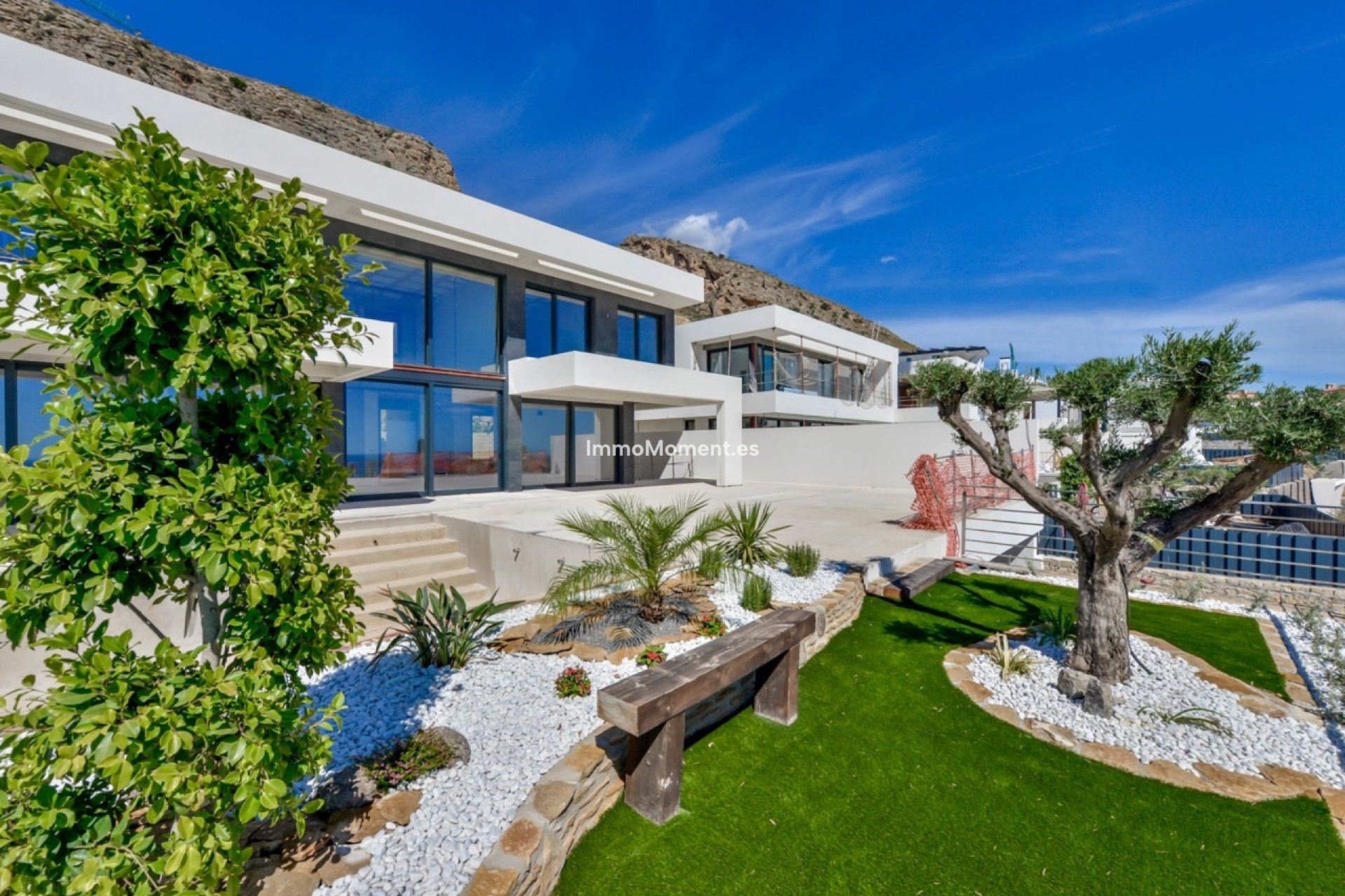 Obra nueva - Villa independiente - Finestrat