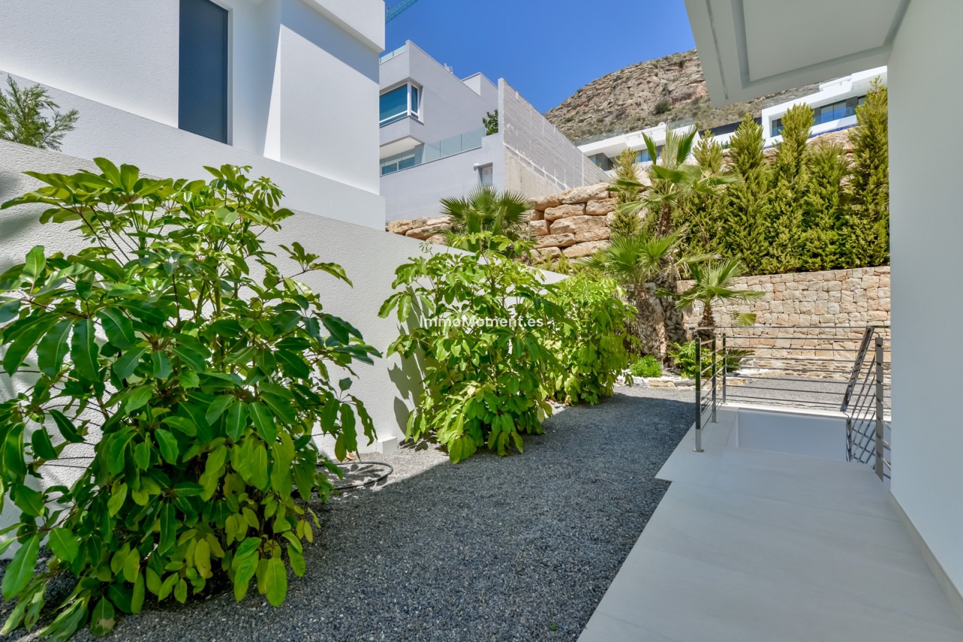 Obra nueva - Villa independiente - Finestrat