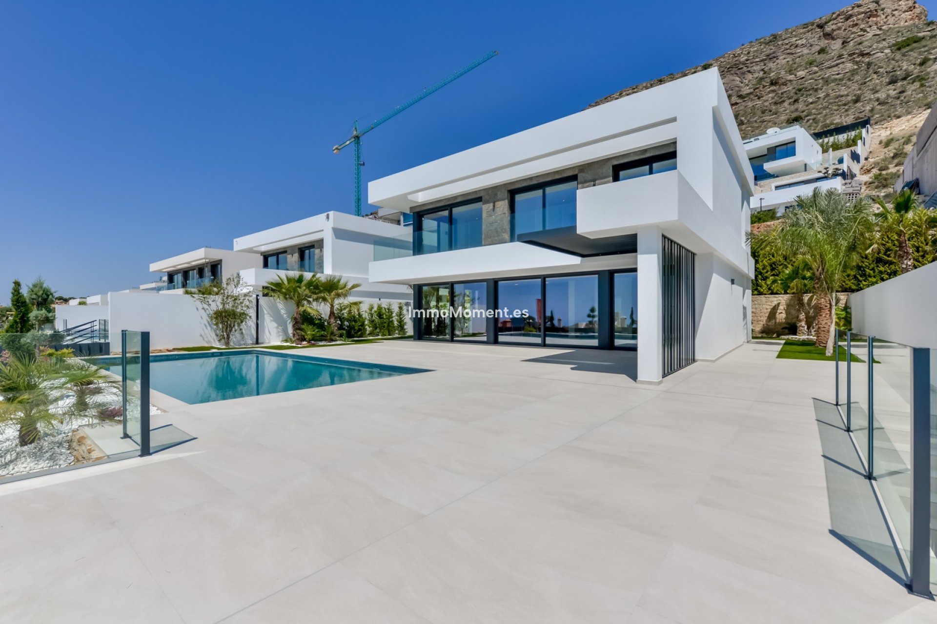 Obra nueva - Villa independiente - Finestrat