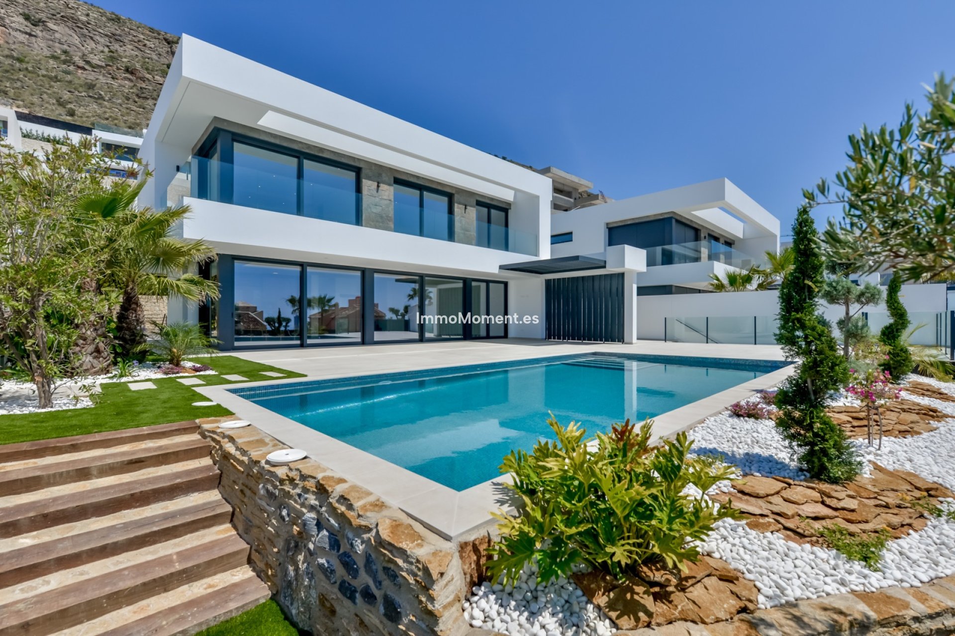 Obra nueva - Villa independiente - Finestrat