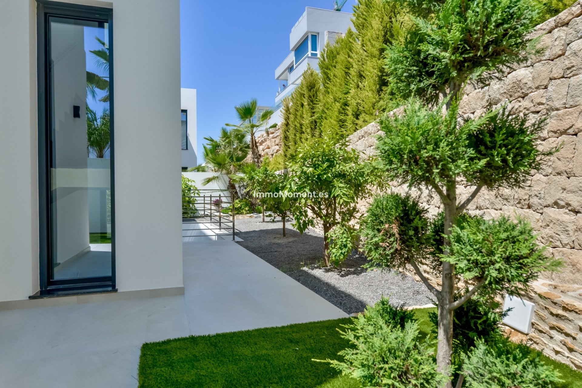 Obra nueva - Villa independiente - Finestrat