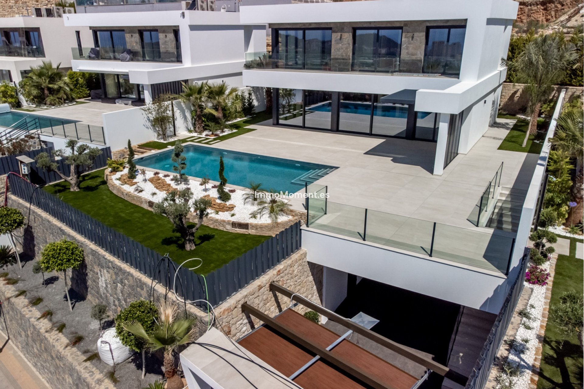 Obra nueva - Villa independiente - Finestrat