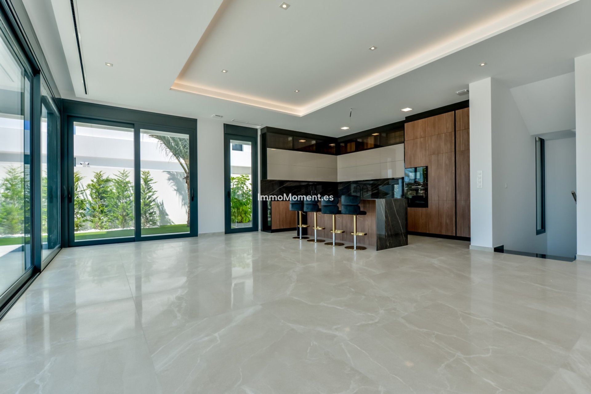 Obra nueva - Villa independiente - Finestrat