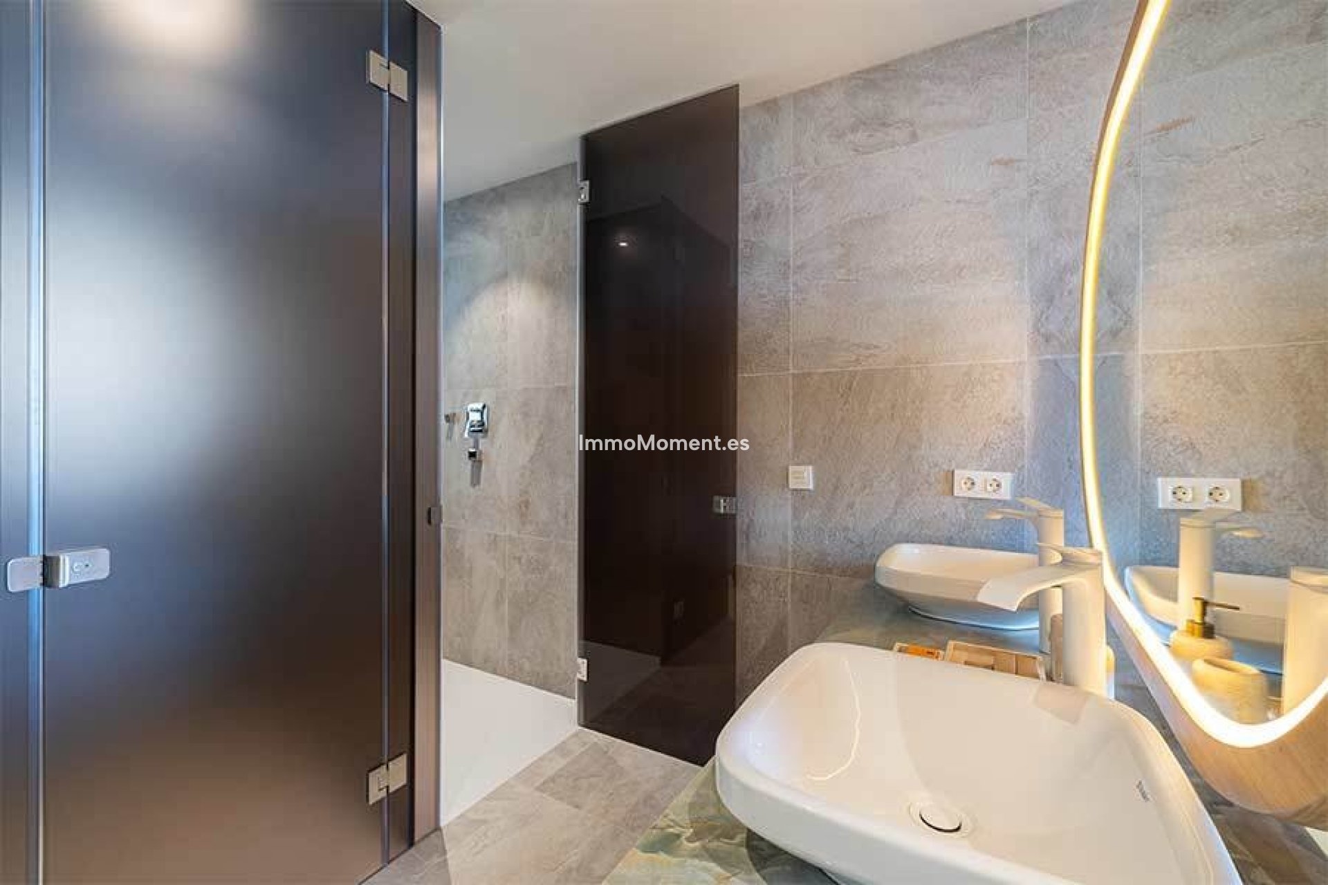 Obra nueva - Villa independiente - La Capellania - Benalmádena