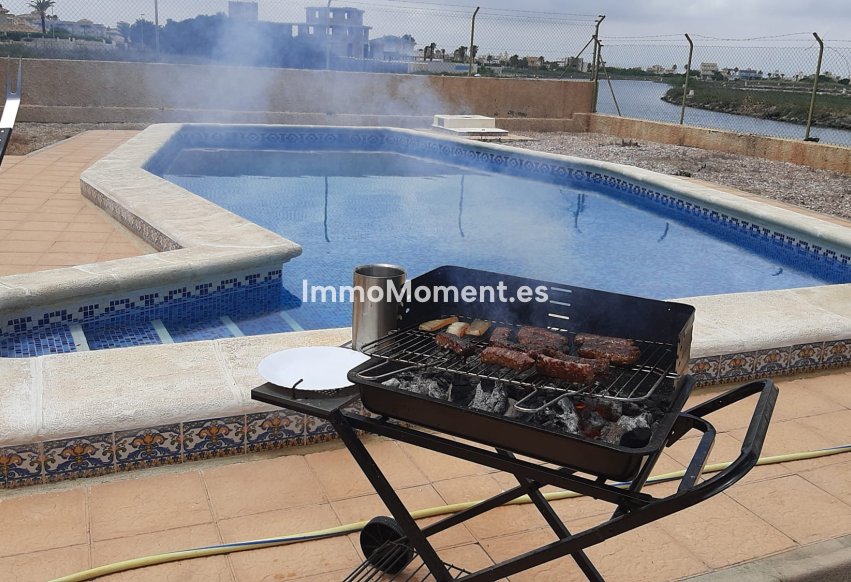 Obra nueva - Villa independiente - La Manga del Mar Menor